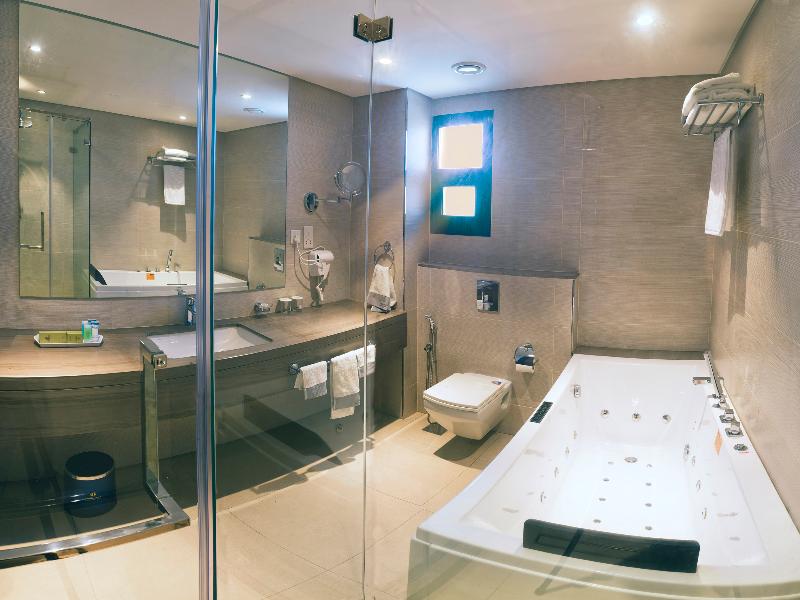 Boulevard Hotel Oman image