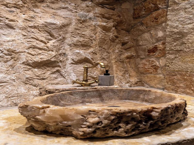 Art Hotel image