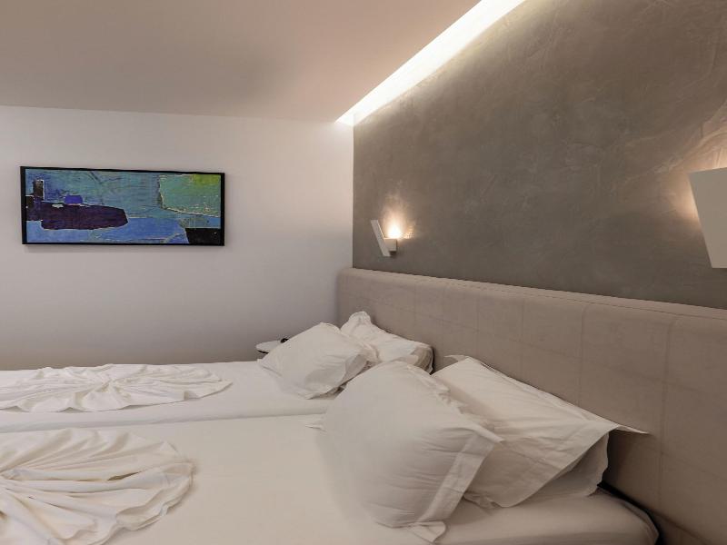 Art Hotel image