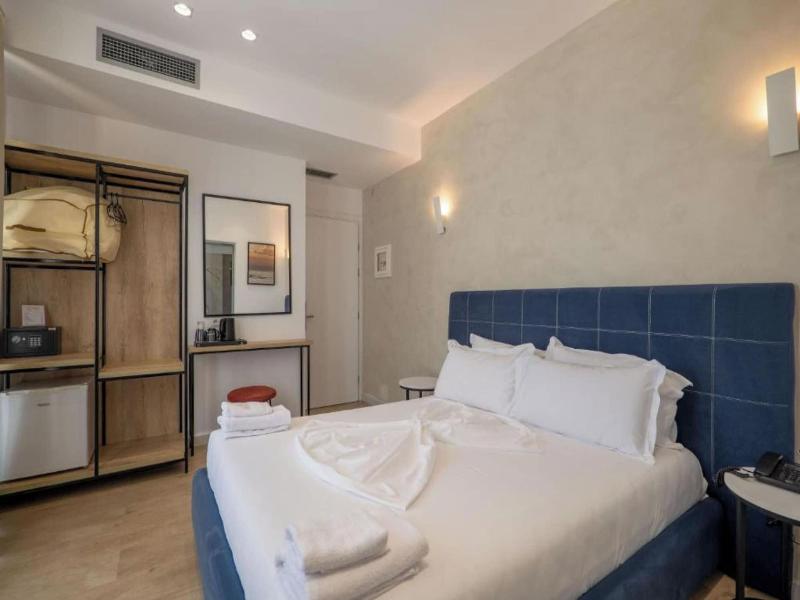 Art Hotel image