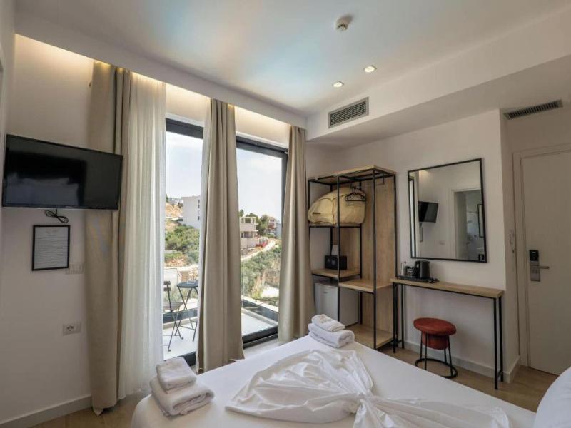 Art Hotel image