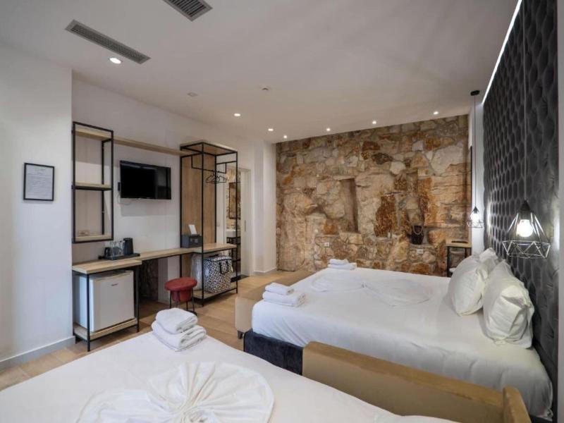 Art Hotel image