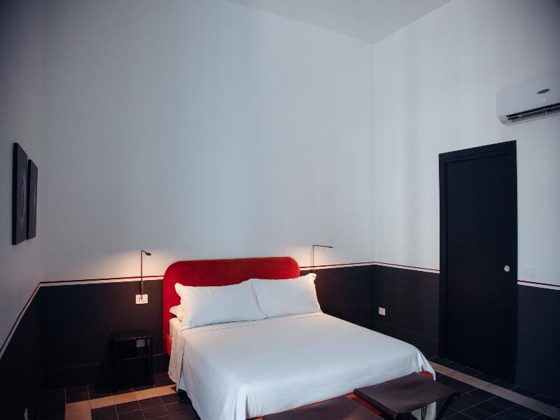Altoledo Rooms And Suite image