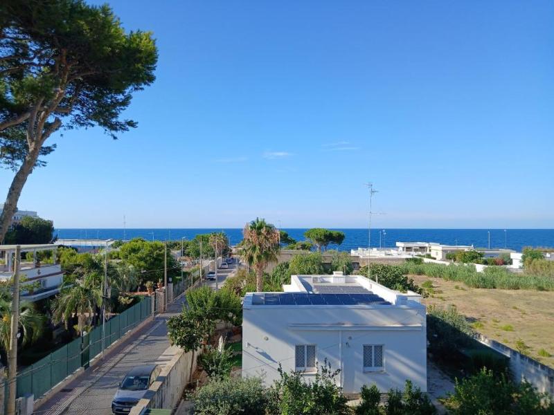 M4ree Seaside Suite And Relax image