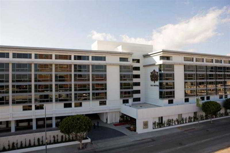 SLS Beverly Hills