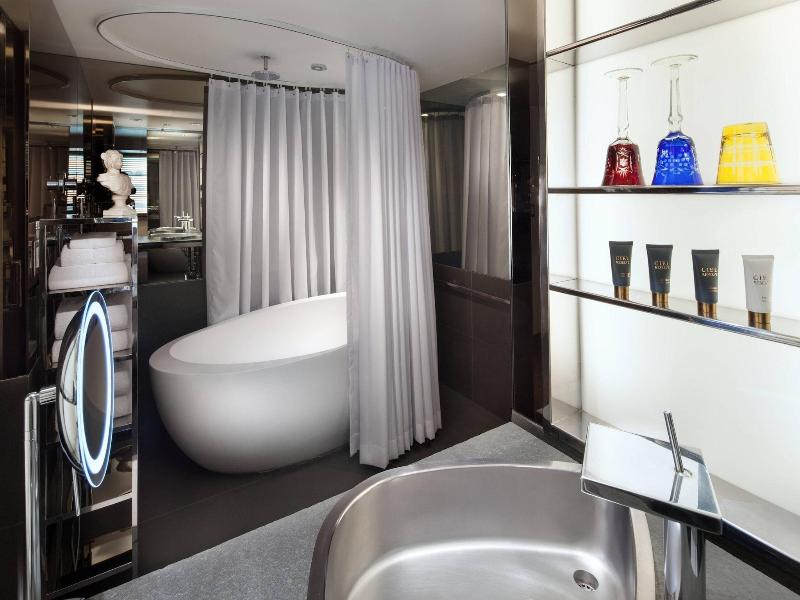 SLS Beverly Hills image