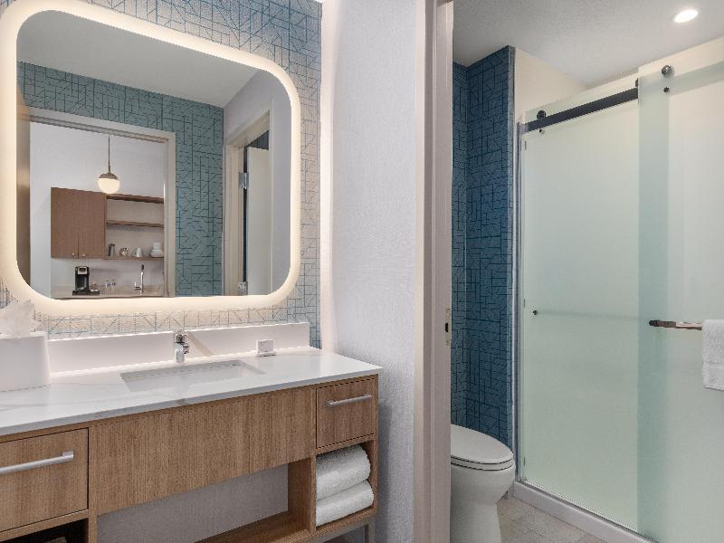 Homewood Suites by Hilton Wichita Airport image