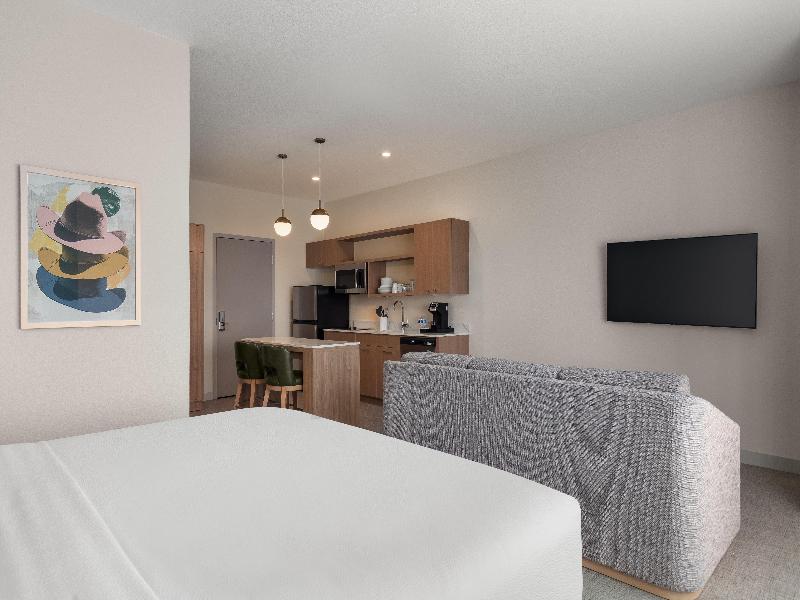 Homewood Suites by Hilton Wichita Airport image