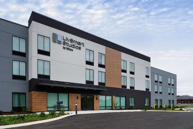 Livsmart Studios By Hilton Tullahoma image