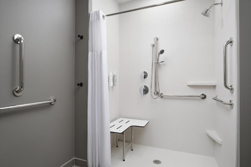 Livsmart Studios By Hilton Tullahoma image
