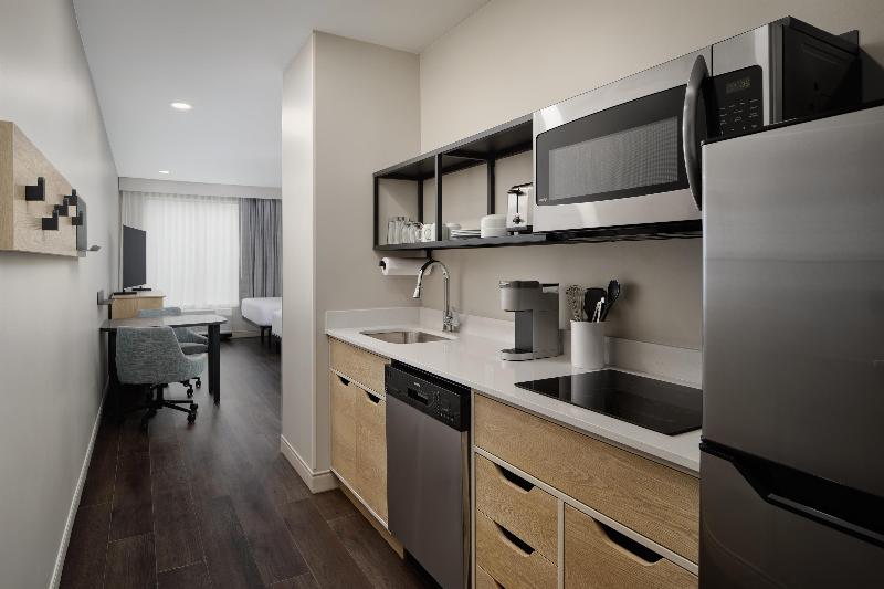 Livsmart Studios By Hilton Tullahoma image