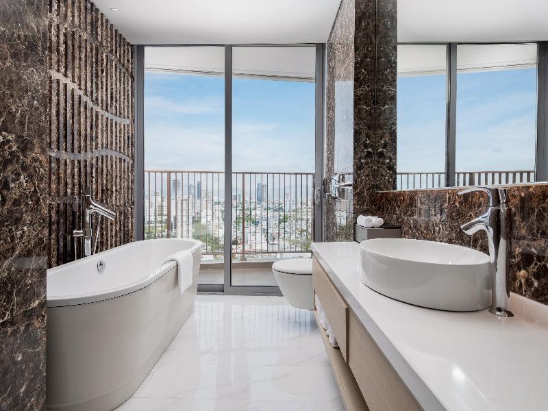 Wyndham Soleil Danang image