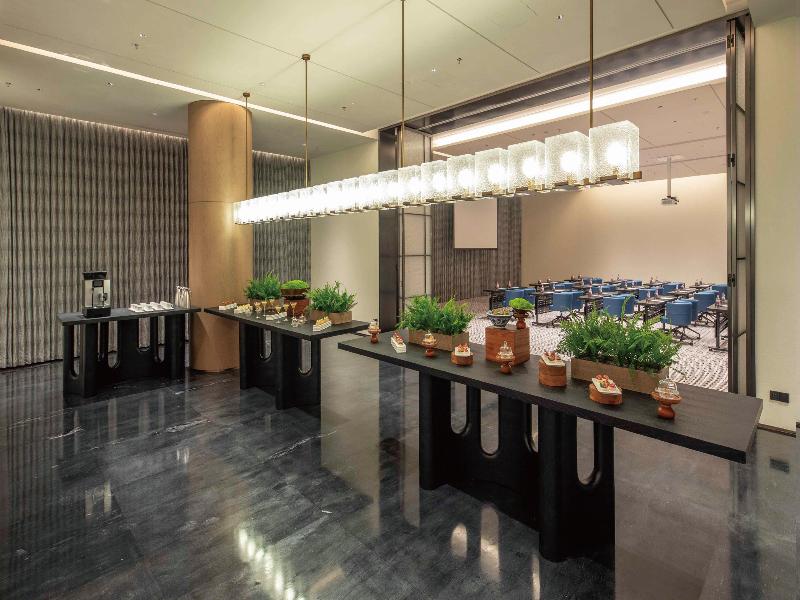 Crowne Plaza Beijing Tongzhou By Ihg image