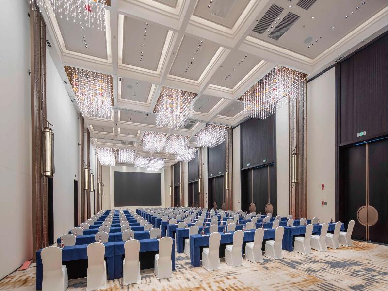 Crowne Plaza Beijing Tongzhou By Ihg image