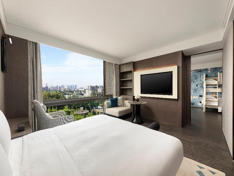 Crowne Plaza Beijing Tongzhou By Ihg image