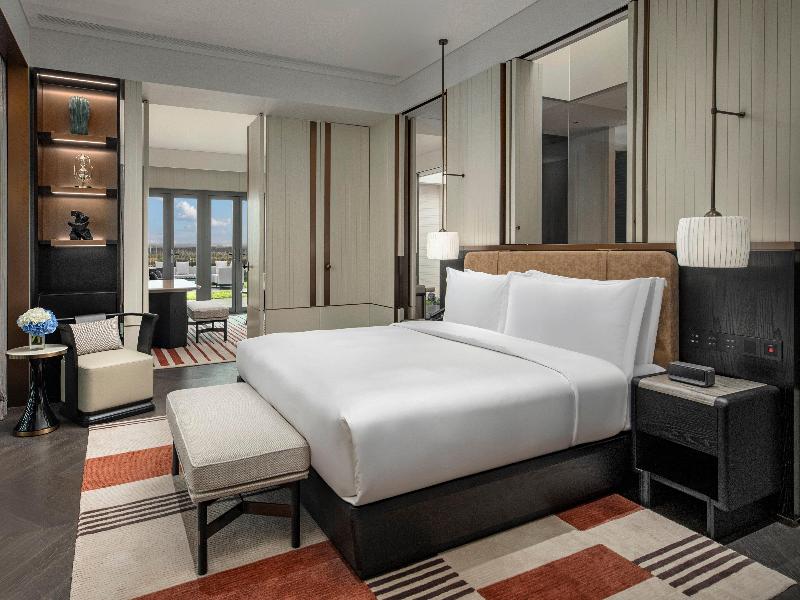 Crowne Plaza Beijing Tongzhou By Ihg image