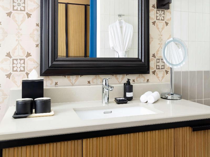 Hotel Santiago, Curio Collection by Hilton image