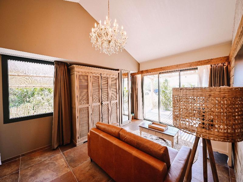 Le Hameau des Pesquiers Ecolodge, Curio Collection image