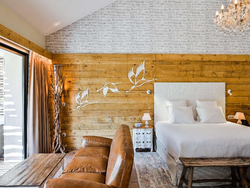 Le Hameau des Pesquiers Ecolodge, Curio Collection image