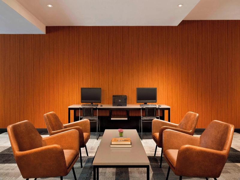 Hotel PUR, Quebec, a Tribute Portfolio Hotel