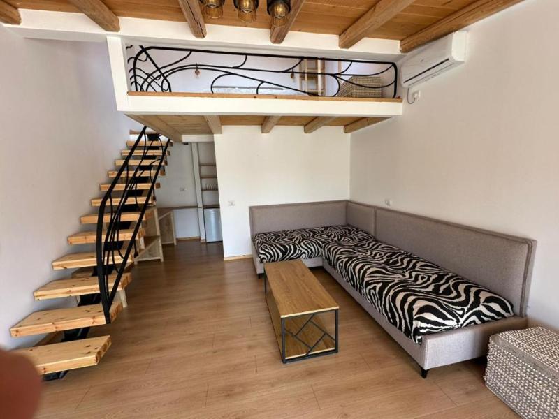 Vila Milo image