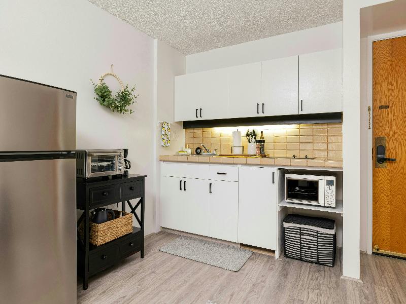 Bishop Suites @ The Executive Centre image