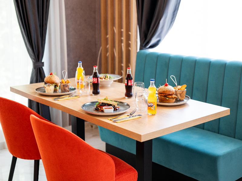 Airport Hotel Budapest image