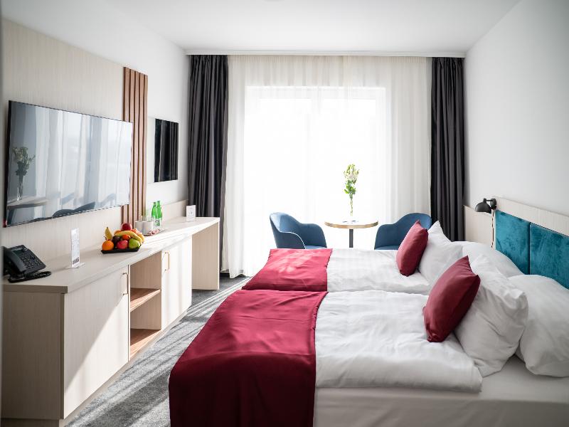 Airport Hotel Budapest image