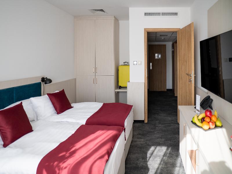 Airport Hotel Budapest image