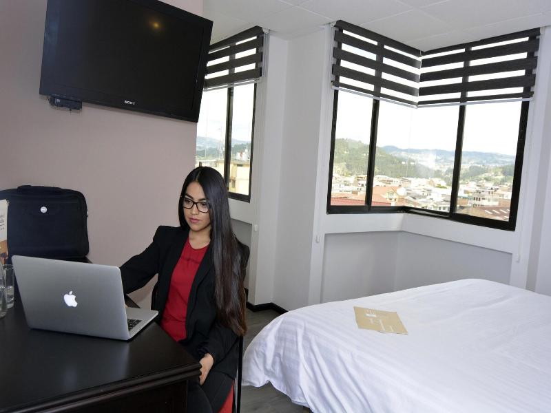 Hotel Italia Cuenca image