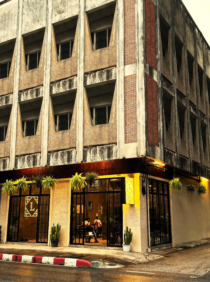 Lanna Loft Hostel