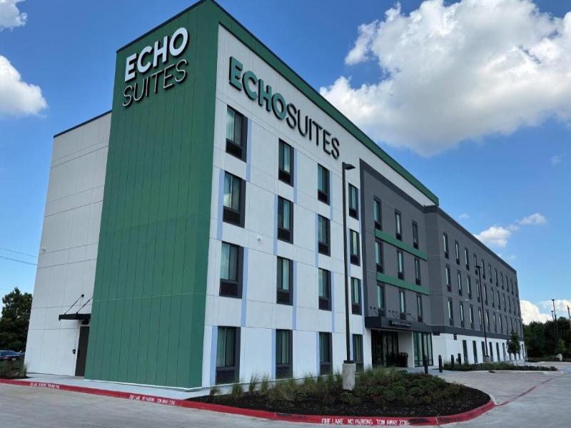 ECHO Suites Ext Stay Wyndham Houston Pasadena Fwy image