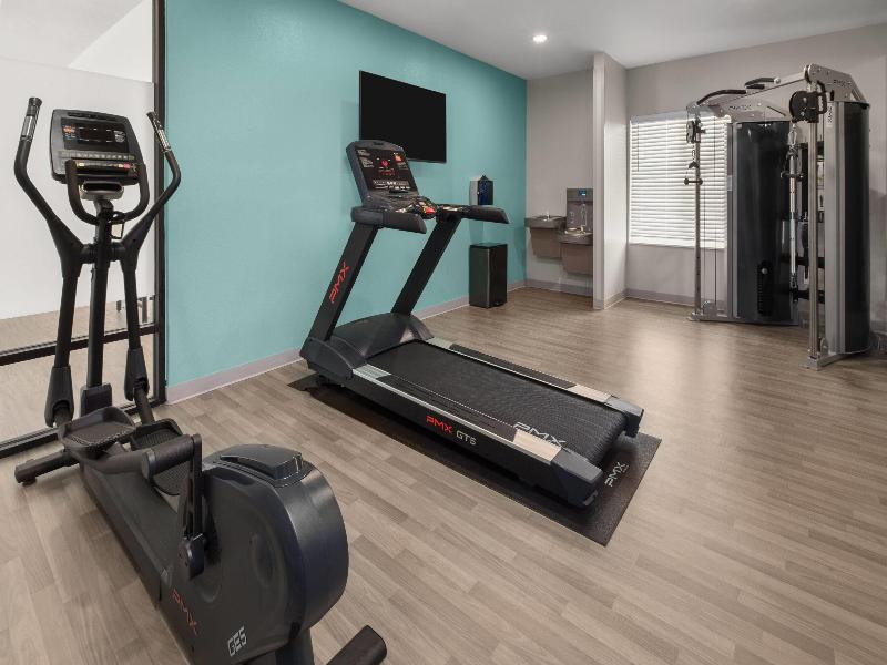 ECHO Suites Extended Stay Wyndham Ft Worth Allianc