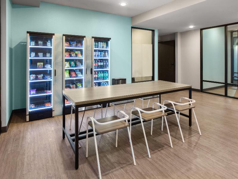 ECHO Suites Extended Stay Wyndham Ft Worth Allianc