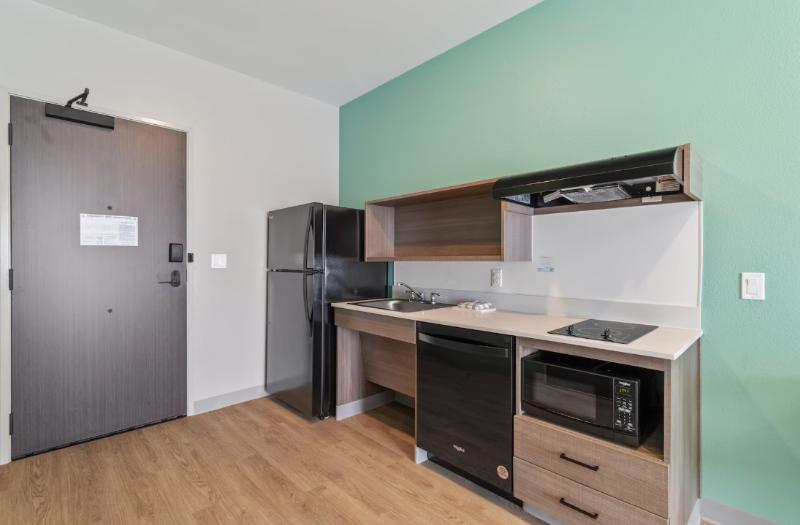 ECHO Suites Extended Stay Wyndham Ft Worth Allianc image