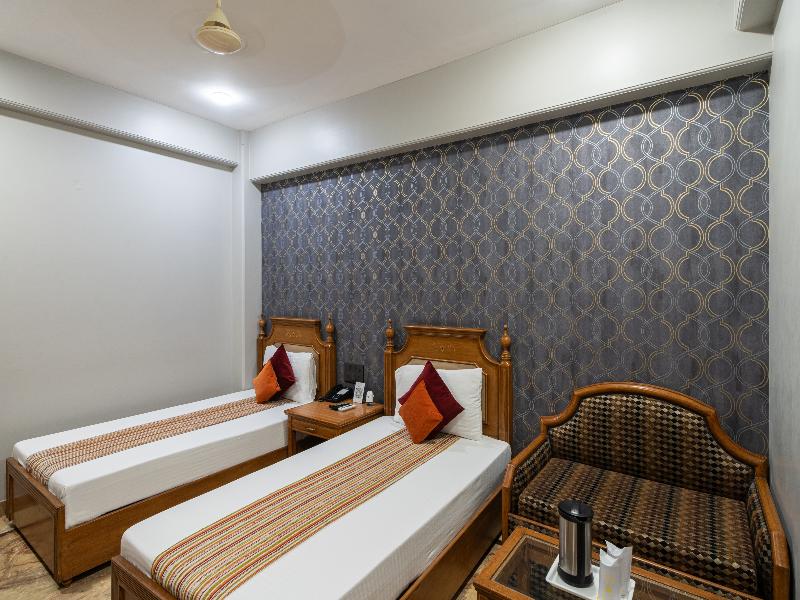Hotel Sunstar Grand image