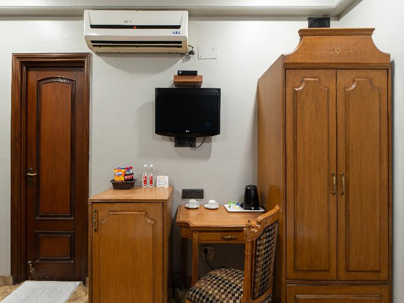Hotel Sunstar Grand image