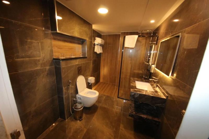 Arena Luxury By Trend image