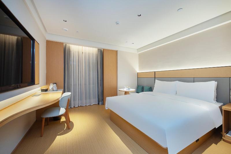 Ji Hotel (Guangzhou Modisha Metro Station) image