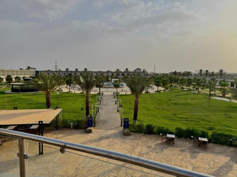 Vista Hotel Tabuk image