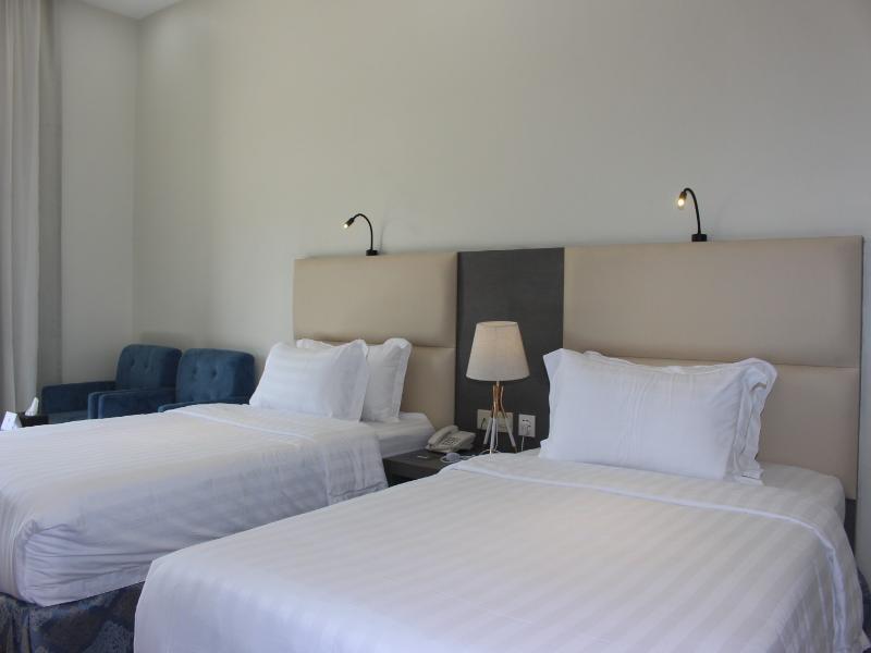 Vista Hotel Tabuk image