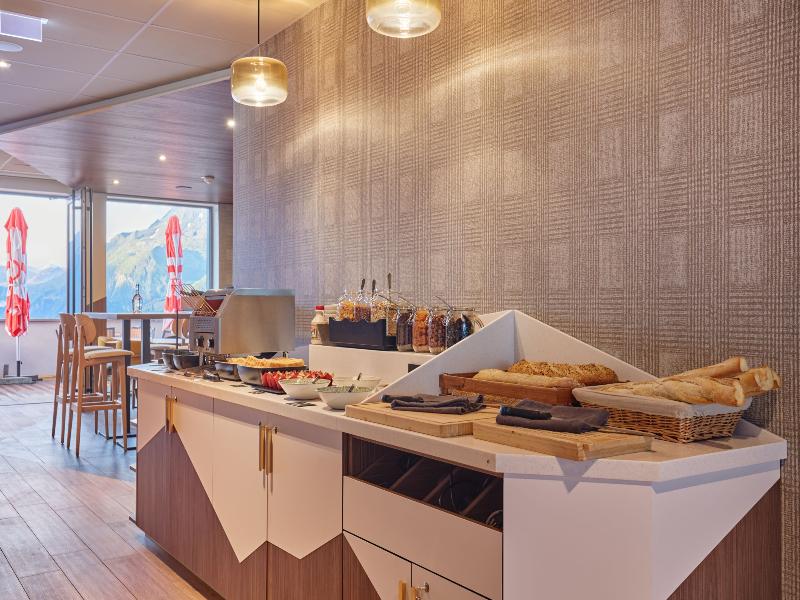 Hotel L'Ecrin Blanc by Odalys image