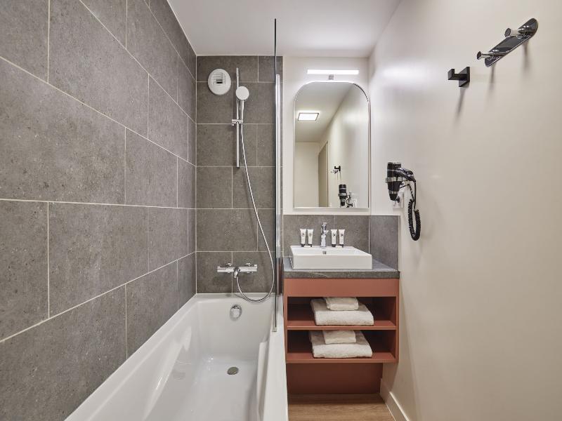 Hotel L'Ecrin Blanc by Odalys image