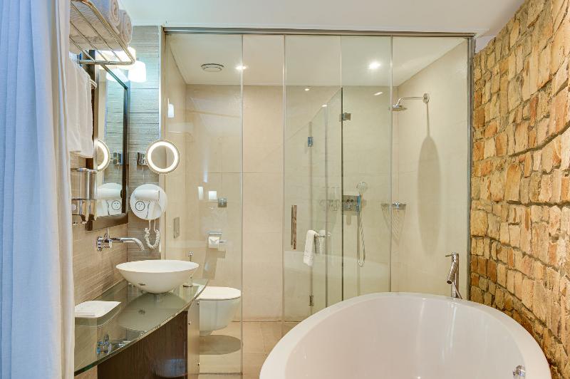 Leola Boutique Hotel Ikeja - Lagos image