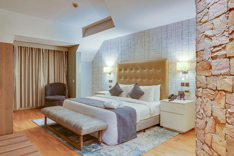 Leola Boutique Hotel Ikeja - Lagos image