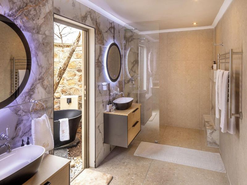 Oase By 7 Star Lodges image