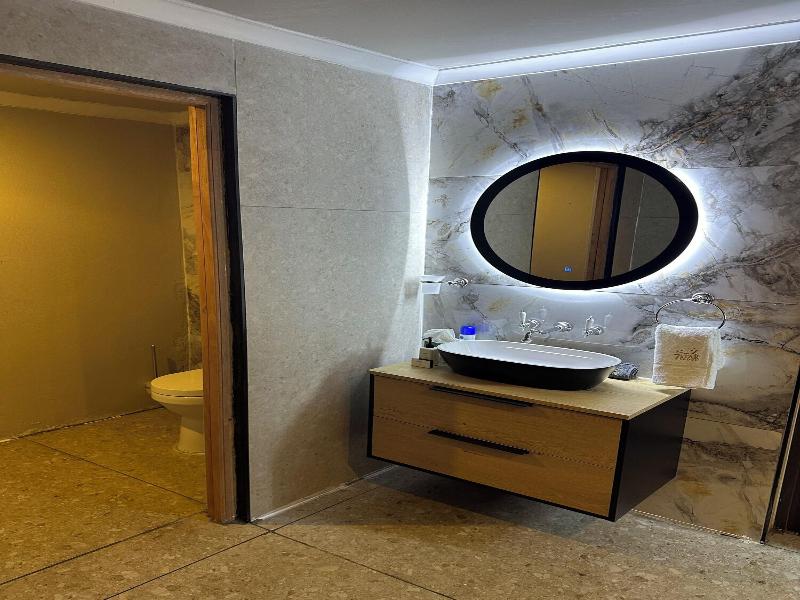 Oase By 7 Star Lodges image
