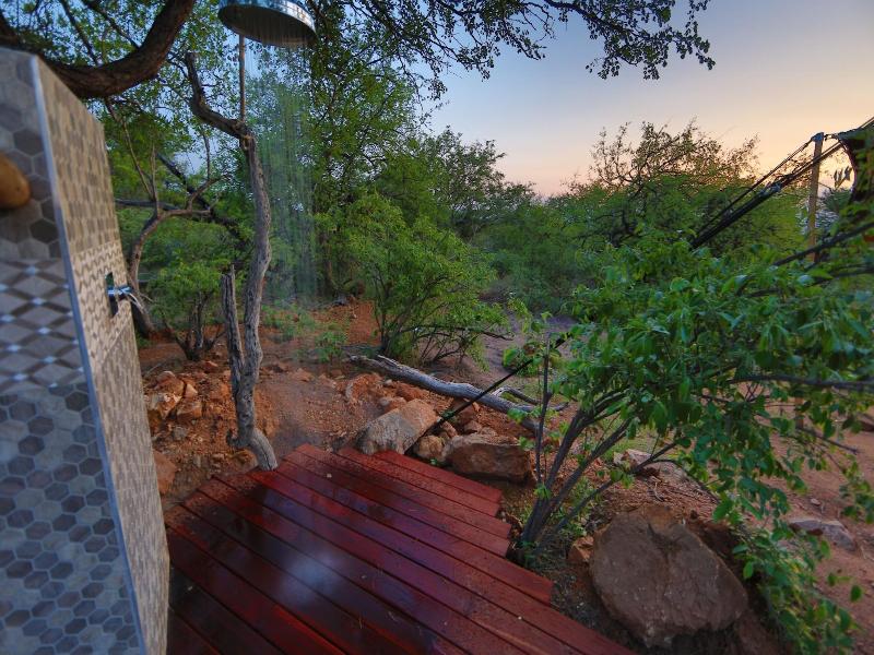 Oase By 7 Star Lodges image