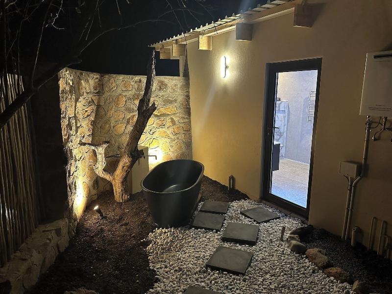 Oase By 7 Star Lodges image