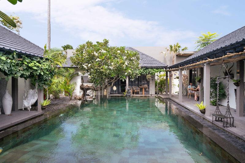 Sin Nombre Bali image